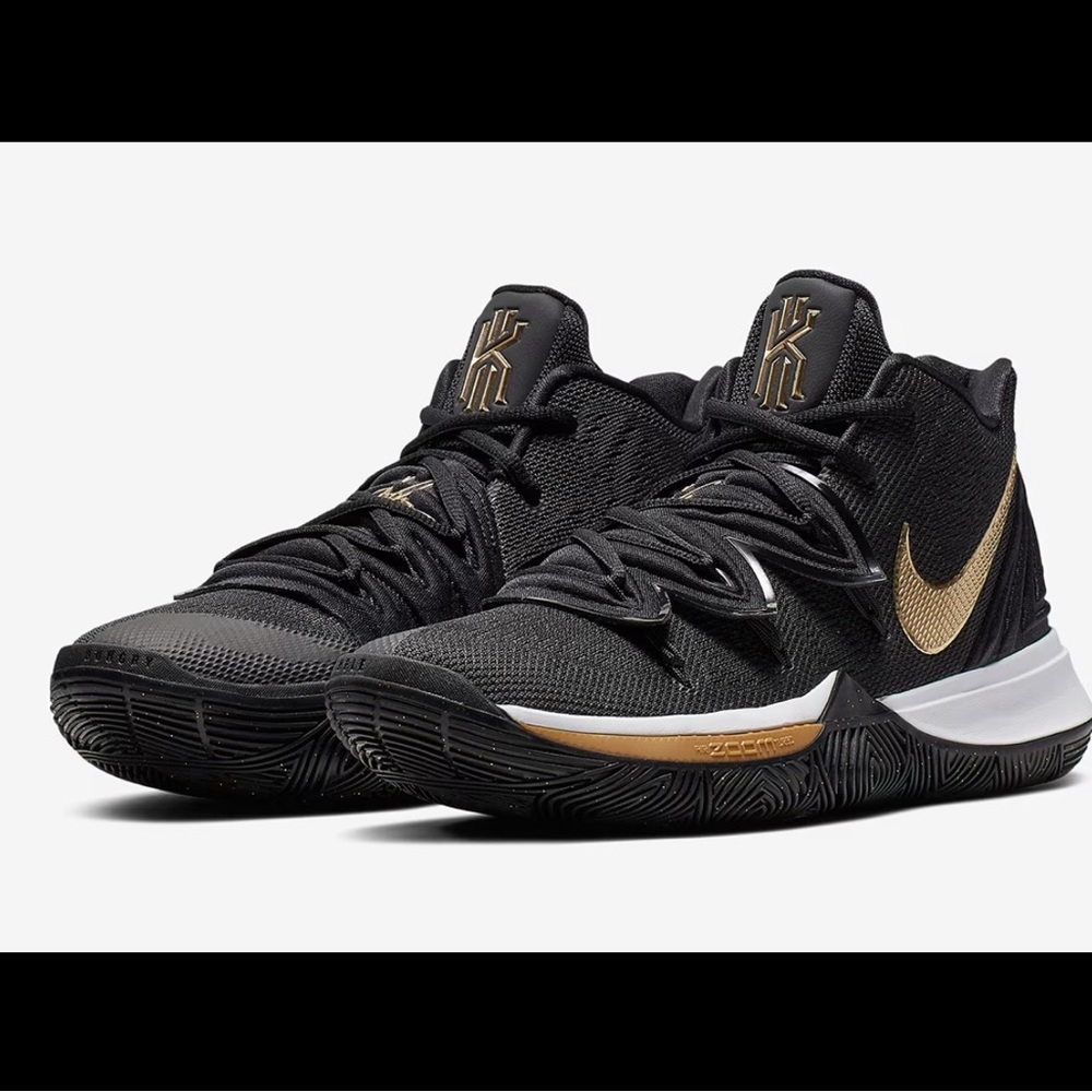 Nike Kyrie Irving 5 shoes sneakers basketball high tops men’s size 8